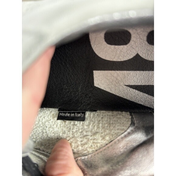 P448 John Sneakers Light Grey Black Glitter Reptile Print Embossed Toe Tongue 40 - Picture 10 of 15